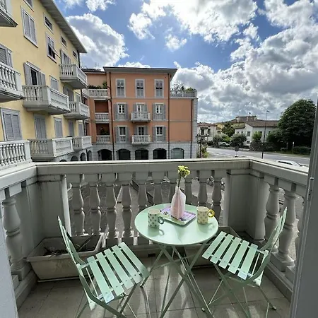 Galleria Degli Artisti Apartment Lucca