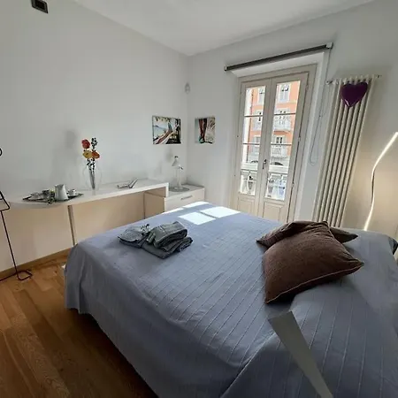 Galleria Degli Artisti Apartment