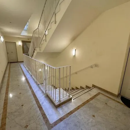 Galleria Degli Artisti Lejlighed *